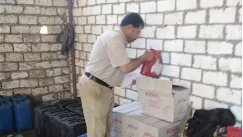 تحرير 3 محاضر وضبط مصنع زيوت محركات غير مرخص بمطاى