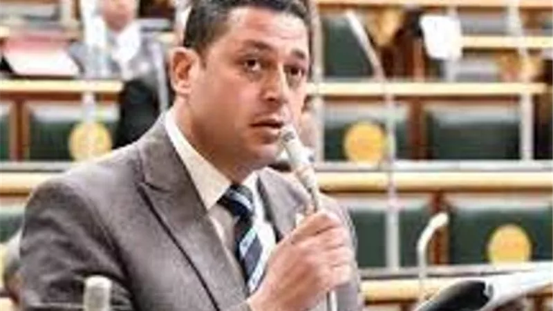 طلب إحاطة لنظر حساب قيمة الانتفاع عن المزارع السمكية والدواجن
