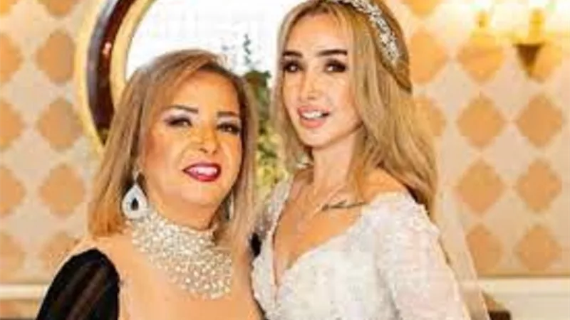 هنا الزاهد تعلن إجراء والدتها لعملية جراحية