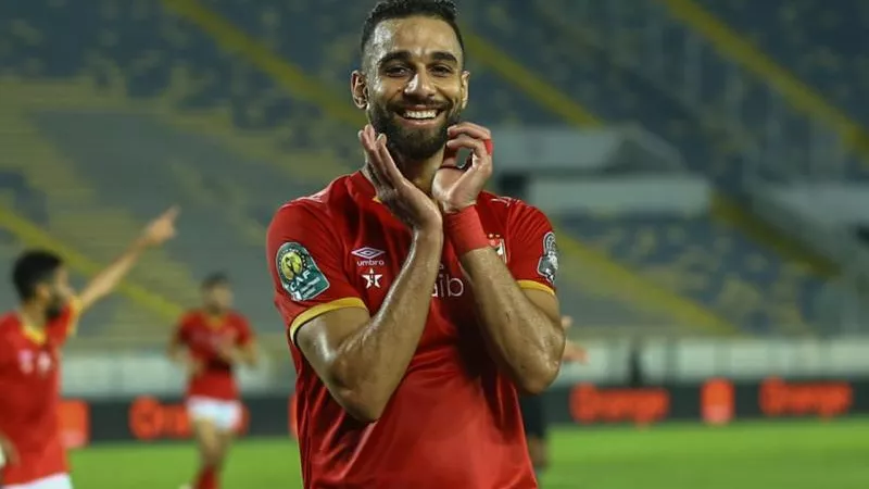 السولية يشارك في التدريبات الجماعية للأهلى