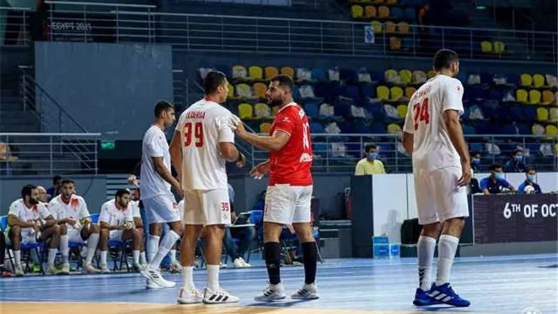 الاهلى يتقدم على الزمالك 14-9 فى الشوط الاول للسوبر الافريقى