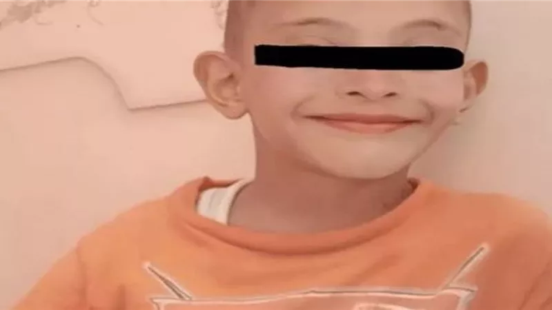 أب يخنق نجله حتى فارق الحياة فى البحيرة