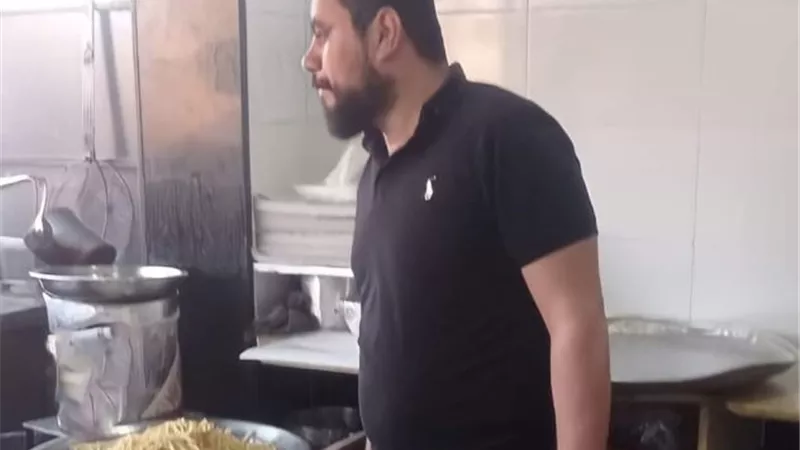 اعـدام 154 كجم و 17 لتر أغذية ومشروبات فاسدة بطور سيناء