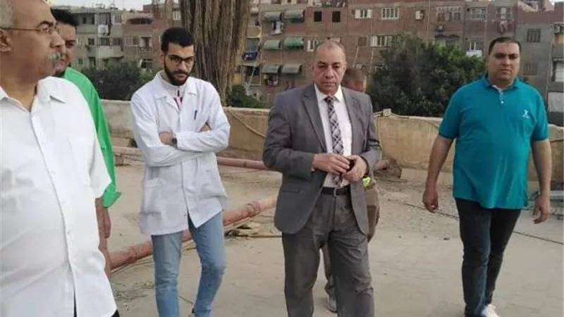 مدير التأمين الصحي بالقليوبية يتفقد مستشفى وعياده بهتيم ..صور