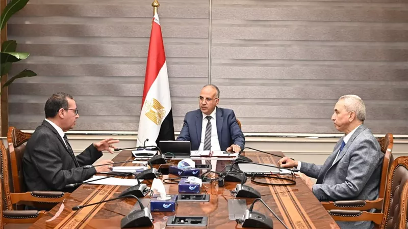 الري: توظيف كافة الإمكانيات بهيئة المساحة لتحسين الخدمات للمواطنين