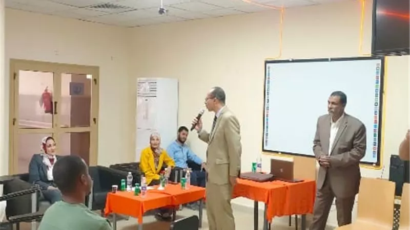 القوى العاملة بأسوان تنظم تدريباً على السلامة والصحة المهنية