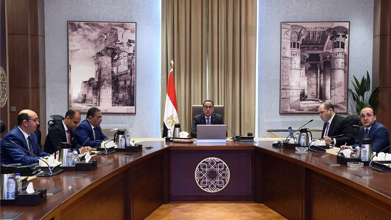رئيس الوزراء يستعرض مع رئيس جهاز حماية المنافسة عددا من الملفات