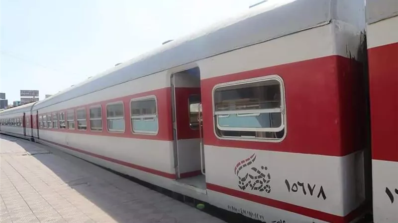 السكة الحديد : تشغيل خدمة جديدة علي خط الاسكندرية / طنطا والعكس