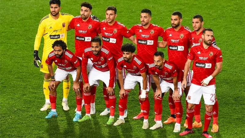 بعثة النادي الأهلي تصل إلى تونس استعدادًا لمواجهة الترجي - شاهد