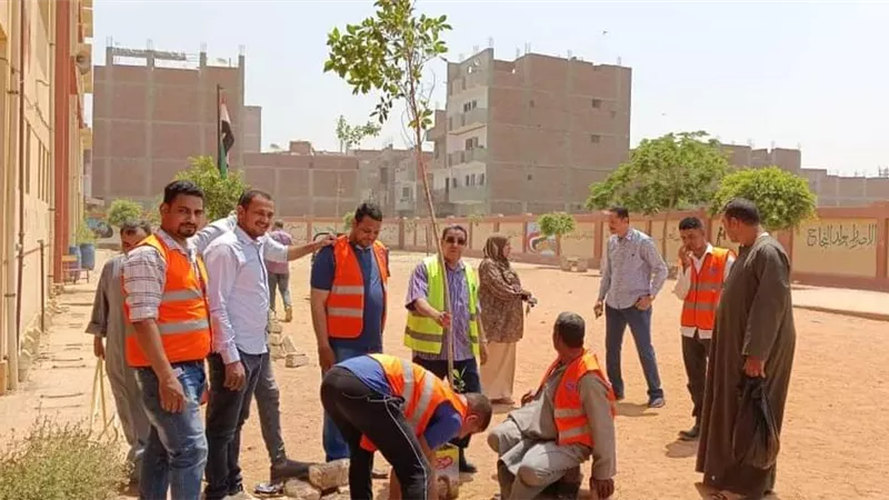 مستقبل وطن سمالوط ينظم فاعلية لتشجير وتجميل الشوارع
