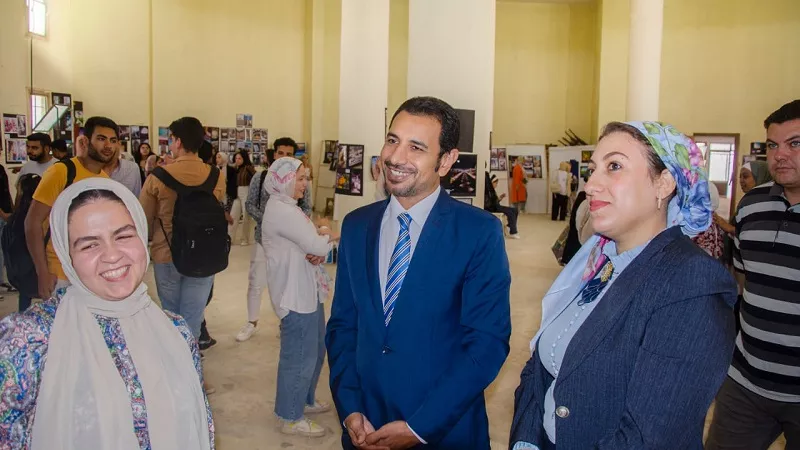 فنون تطبيقية بني سويف تنظم معرض للفوتوغرافيا 