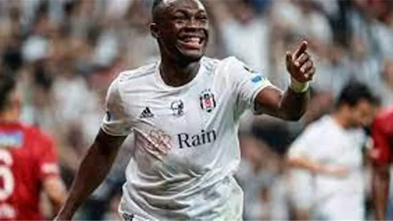 بشكتاش يحدد صفقة بديل موليكا تمهيدا لانتقاله الى الاهلى