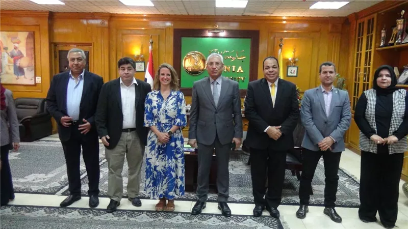 رئيس جامعة المنيا يستقبل وفد الوكالة الأمريكية للتنمية الدولية