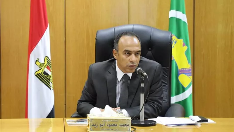 نائب محافظ المنيا يتابع معدلات تنفيذ مشروعات حياة كريمة