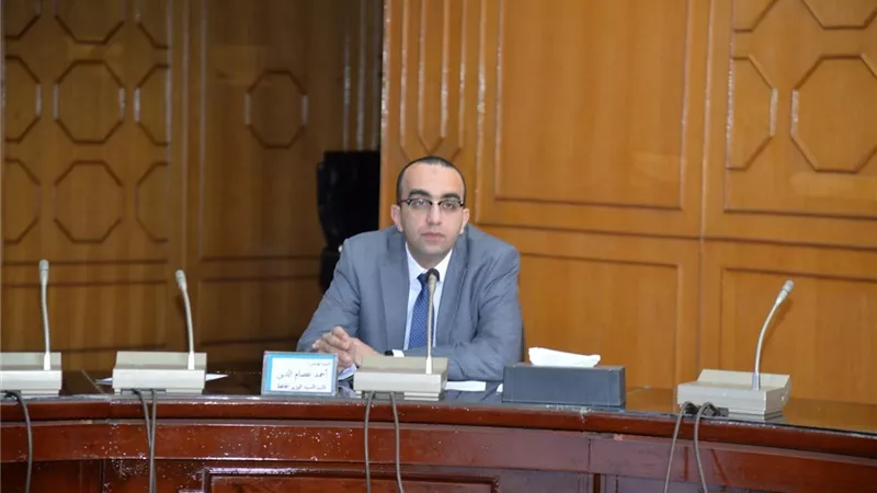 نائب محافظ الإسماعيلية يناقش منظومة التقنين والمتغيرات المكانية