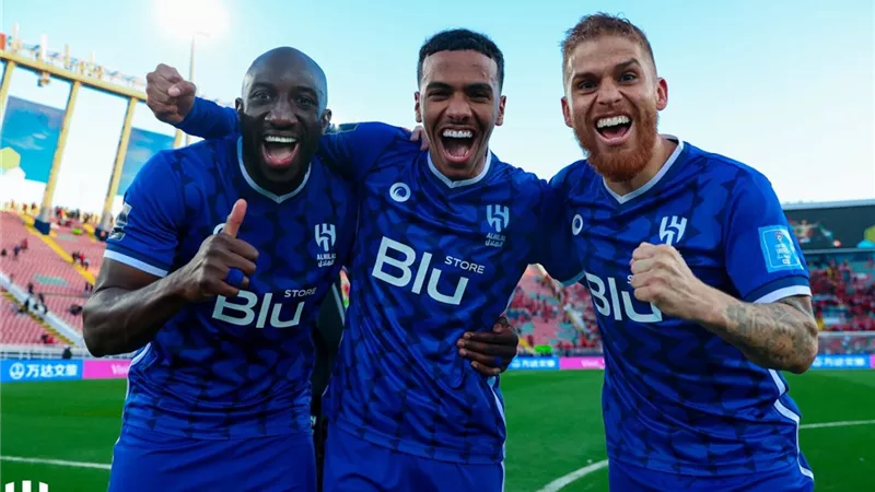 مدرب الهلال السعودى: نحن أقوياء .. الجميع يدافع أمامنا إلا الريال