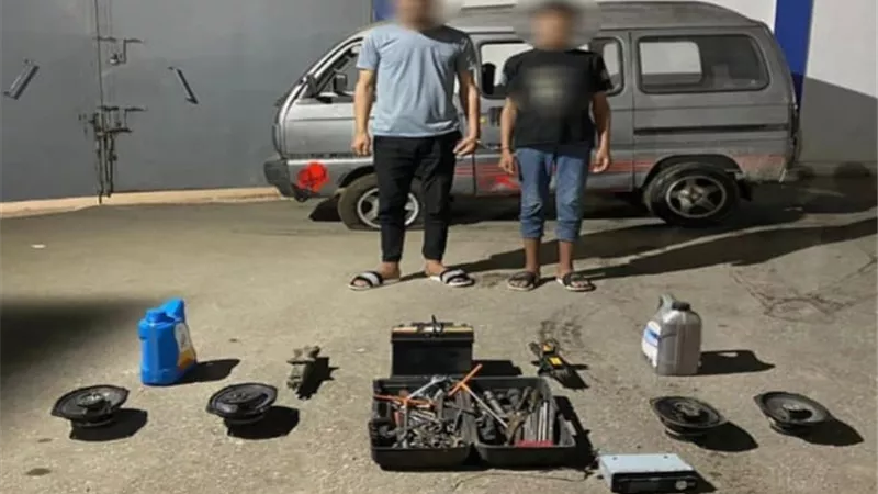 ضبط المتهمين بسرقة محتويات سيارة بالإسماعيلية