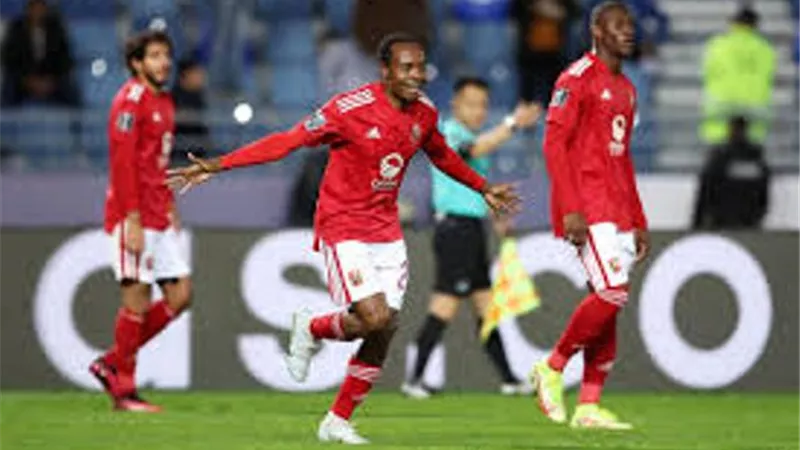 التجديد مبكرا أو الرحيل .. تاو يطالب الاهلى بتحديد موقفه