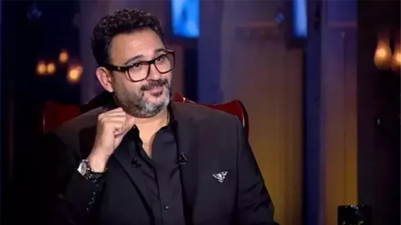 أكرم حسني: رسالة محمد صلاح فرحتنى