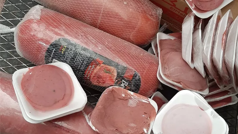ضبط ٥٩ كيلو لحوم غير صالحة للإستهلاك الآدمى بالأقصر