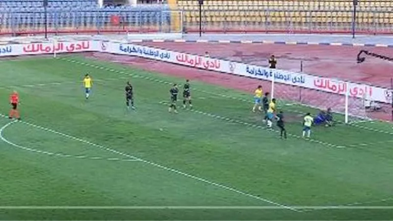 ياو أنور يتقدم بالهدف الأول للإسماعيلى فى شباك الزمالك.. فيديو