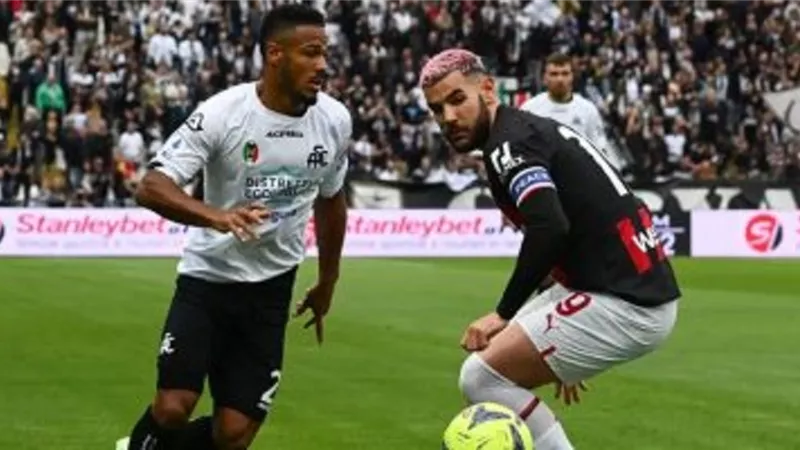 التعادل السلبى يحسم الشوط الأول من مواجهة ميلان وسبيزيا