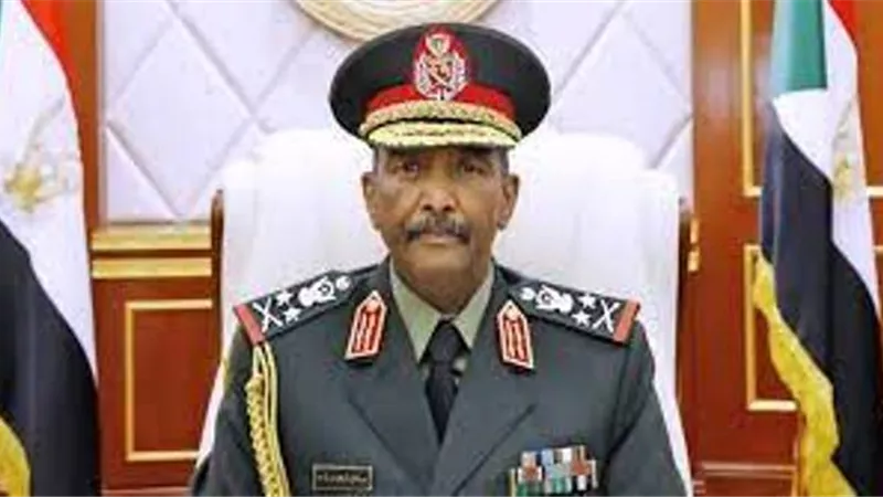 رئيس السيادة السودانى يعفى محافظ البنك المركزى من منصبه
