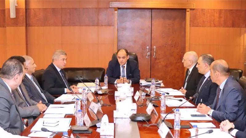 أحمد سمير: الموافقة على عدد من التيسيرات الجديدة للمستثمرين