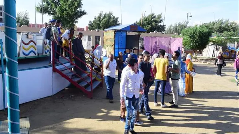 جامعة سوهاج تنظم رحلة ترفيهية لطلاب مركز نور البصيرة لذوي الإعاقة