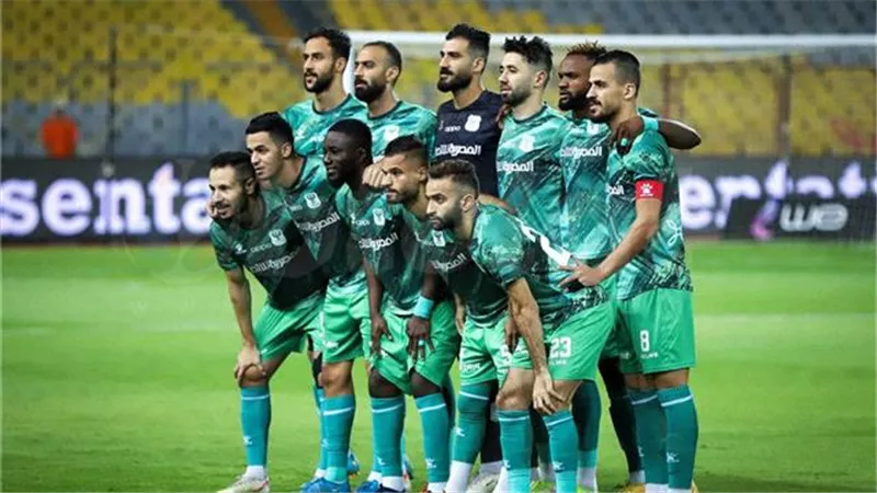 ميمي عبد الرازق يعلن تشكيل المصري لمواجهة الداخلية في الدوري