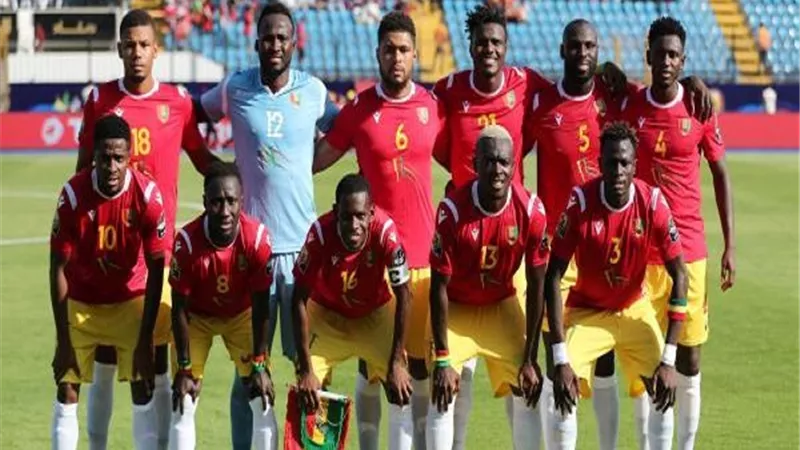 منتخب غينيا يعلن رفضه تأجيل مباراة منتخب مصر.. لهذا السبب