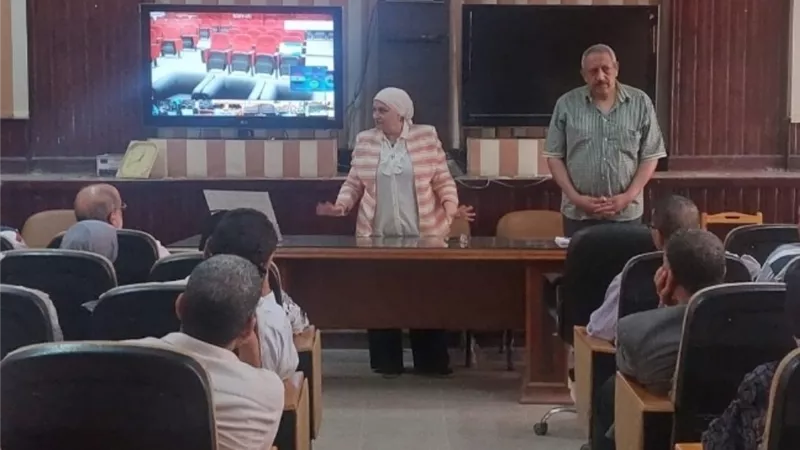 مدير تعليم القليوبية: التحلي بالدقة والانضباط داخل اللجان وخارجها