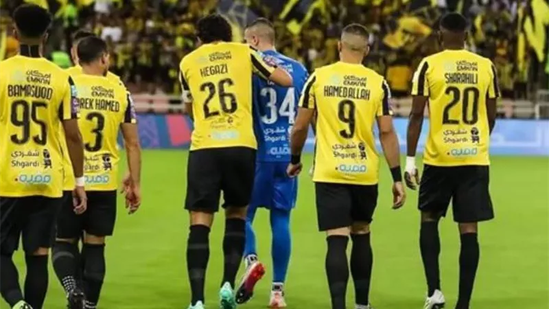 حجازي يقود التشكيل الرسمي لاتحاد جدة أمام الهلال بالدوري السعودى