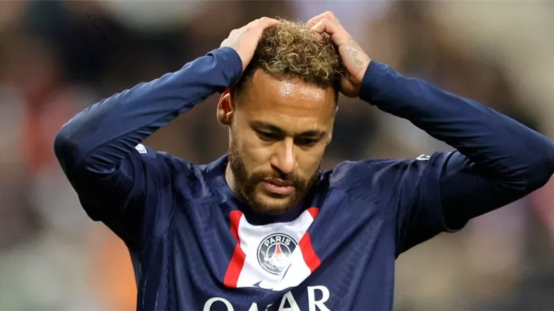 برشلونة يتخذ قرارًا هامًا بشأن عودة نيمار