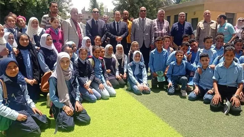 وكيل التعليم بالمنيا يتابع المدارس الآمنة بملوي ضمن مشروع الصداقة
