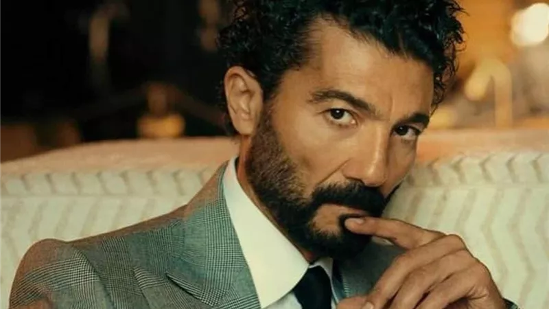خالد النبوي يكشف تفاصيل تجسيد شخصية الإمام الشافعي