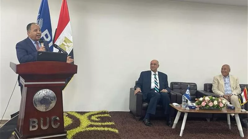 معيط:الدولة تعرضت لهزات اقتصاديةوضعف شديد بالبنية التحتية بعد2011