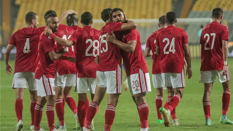 الأهلي يقرر رسميا رحيل مهاجم الفريق
