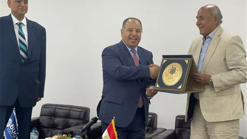 المالية: نراهن على دور أكبر للقطاع الخاص ليصبح قاطرة التنمية