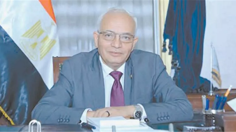 مبادرة رئاسية لتأهيل 1000 شاب لقيادة المدارس