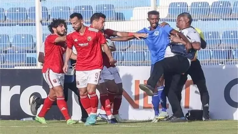 الأهلي يرد علي عقوبة الكاف بشأن أحداث مباراة الهلال السوداني