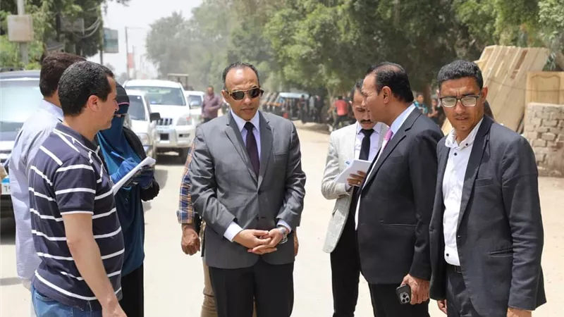 نائب محافظ المنيا يتفقد عددا من الخدمات بقري المراكز