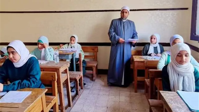 الشرقية الأزهرية تختتم امتحانات النقل للثانوى