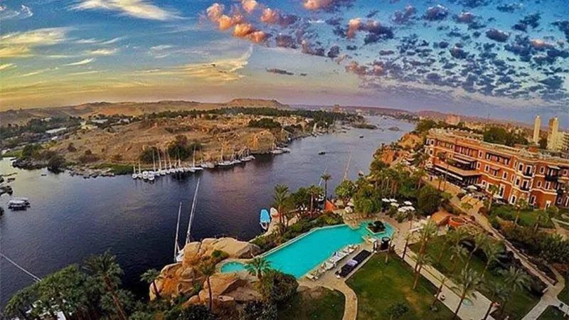 إلغاء التعامل النقدي في أربعة مواقع سياحية بأسوان.. تفاصيل