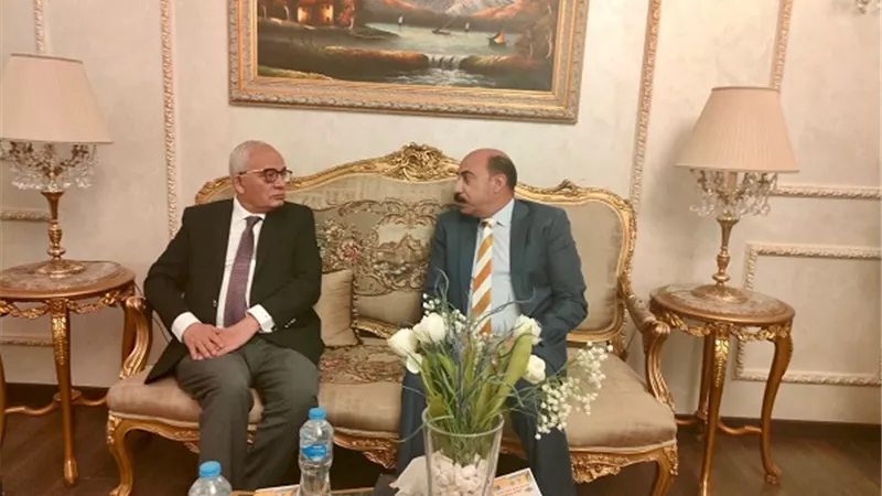 رضا حجازى يصل إلى أسوان لافتتاح عددا من المدارس