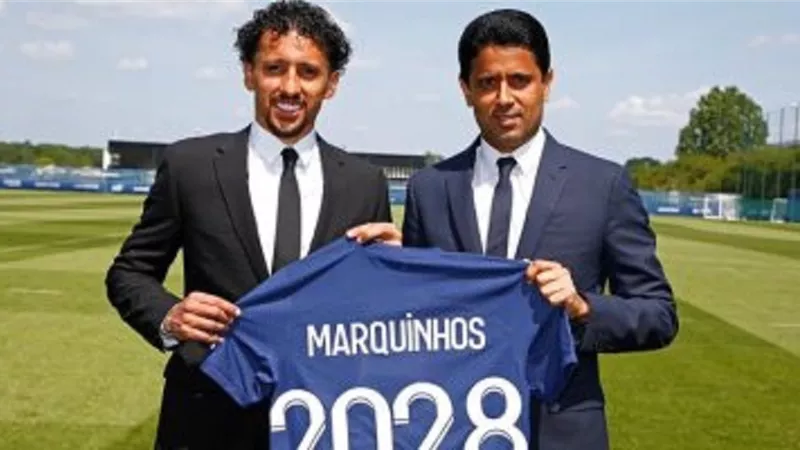 باريس سان جيرمان يعلن تجديد عقد ماركينيوس حتي صيف 2028
