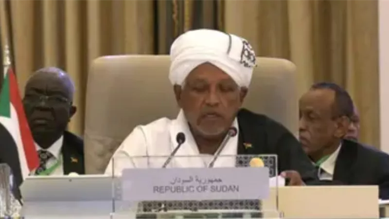 ممثل السودان من جدة: التحول الديمقراطي هو المطلب الرئيسي للثورة السودانية