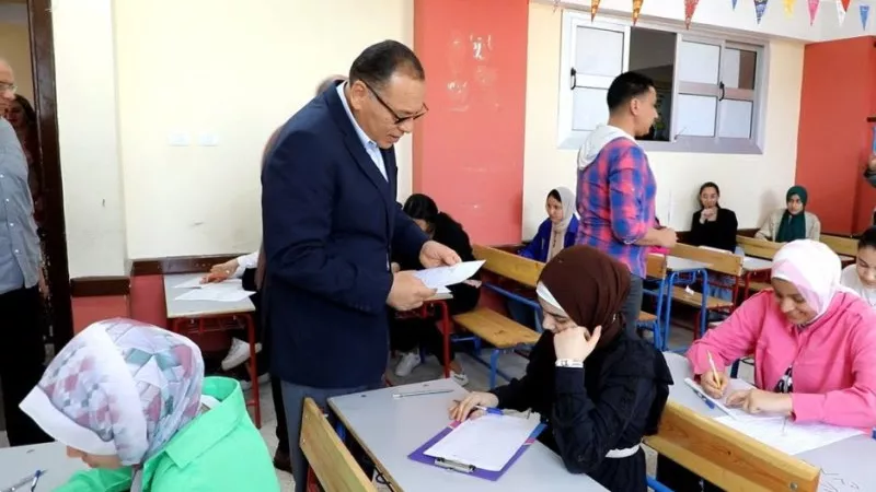 إحباط ٤ محاولات غش واستبعاد رؤساء اللجان بالشرقية