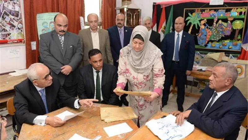 شاومينيج يتحدى وزير التعليم فى الدقهلية بعد ٥ دقائق من بدء اللجان