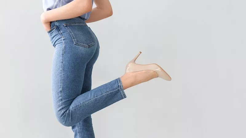 8 اضرار لارتداء الملابس الضيقة